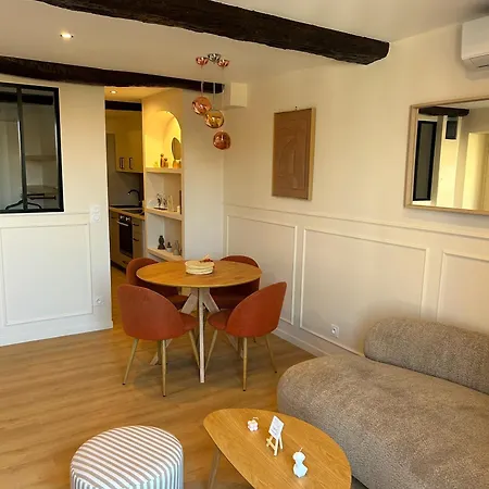 Apartment 3 Pieces Renove Au Coeur Du Vieil *